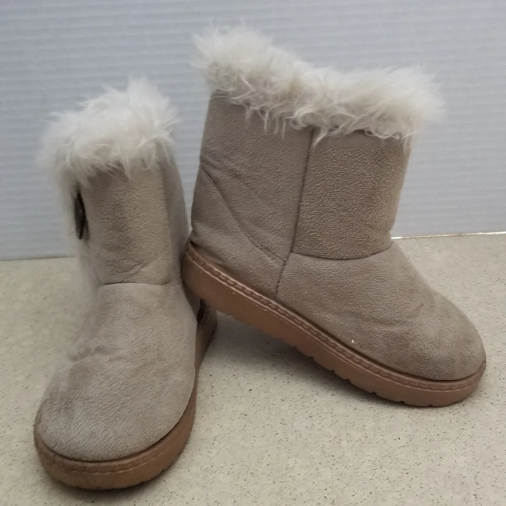China Buttons City Toddler Girls Boots, Fleece Lined